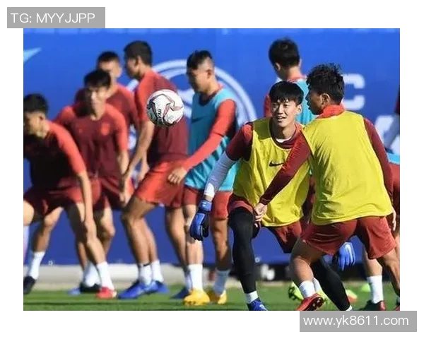 足球明星携手地摊文化拍摄创意视频展现街头魅力与人情味